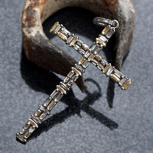 Champagne Baguette Diamant Croix Religieuse 925 Oxydé Pendentif Fait Main En Argent En Gros Bijoux Unisexe - Product Image 5