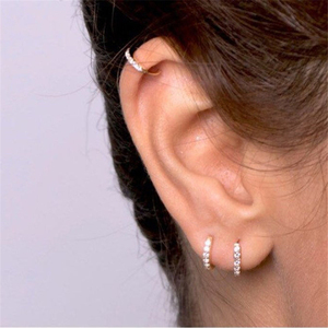 Orecchini ROXI in Oro 14k e Argento Sterling S925, Design Geometrico Rotondo con Micro-incastonatura di Zirconi, Gioielli Trendy per Donne - Product Image 5