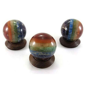 Sphère de boules de pierres précieuses naturelles collées Chakra avec support en bois - Product Image 1