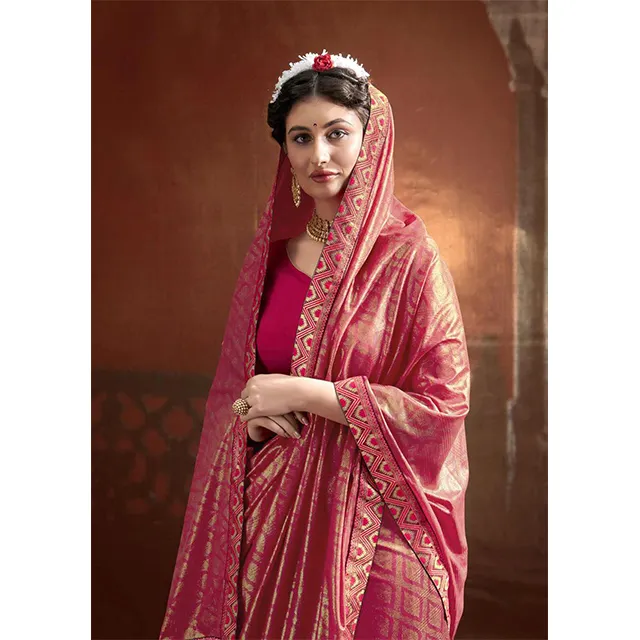 Sari di tessuto fantasia ordinaria di moda per la festa nuziale collezione di Sari pakistano tasso all'ingrosso Surat India Design unico