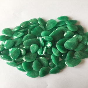 Piedra preciosa suelta Esmeralda natural de grado AAA, corte ovalado, color verde con certificado IGI - Product Image 1