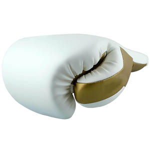 Guantes de boxeo resistentes, de cuero suave, Color blanco y dorado, con impresión de logotipo personalizado - Product Image 5