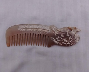 Natural Horn <b>Comb</b> - Product Image 2