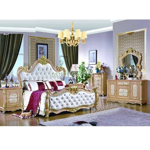 Rococo-cama tapizada con botones de hoja dorada, mueble de dormitorio estilo francés, estilo barroco antiguo - Product Image 1