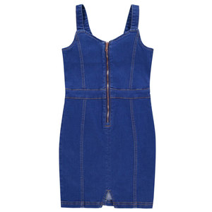 ชุดเดรสเด็กผู้หญิงแบบเอี๊ยมยีนส์สีน้ำเงิน แขนกุด สไตล์วินเทจ บริการ OEM สำหรับเด็กวัยรุ่น ผ้าเนื้อแน่น เหมาะสำหรับฤดูใบไม้ร่วง - Product Image 2