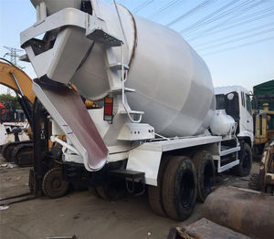 Camión mezclador de cemento mitsubishi fuso usado, 10m3, 8m3, Japón, a la venta - Product Image 6