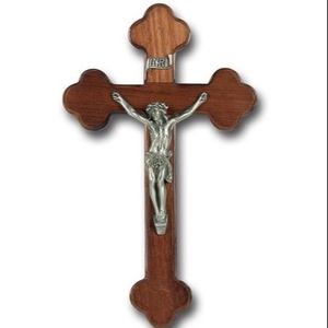 Colgante de pared de cruz de madera con crisol de latón, suministros de Iglesia, Brassworld, India - Product Image 1