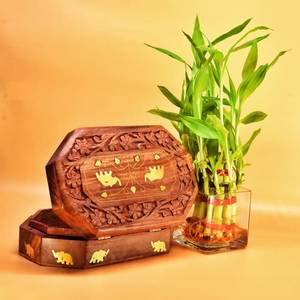 Signes muraux élégants de boîte en bois fabriqués à la main de conception de fleur complexe élégante et durable pour l'artisanat en bois de table centrale - Product Image 1