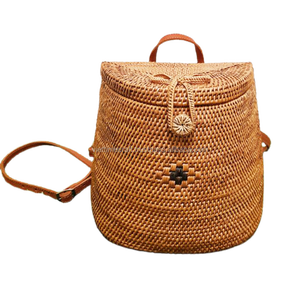 Bolsas de playa de mimbre hechas a mano de fabricación de Vietnam con asa REDONDA/Bolsas de paja natural para mujeres regalos casuales de uso de fiesta de verano - Product Image 4
