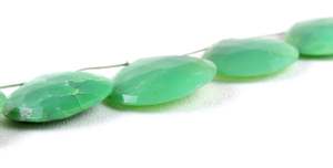 Piedra preciosa de crisoprasa natural, 8 piezas, cuentas facetadas en forma de corazón, fabricación de joyas hermosas - Product Image 2