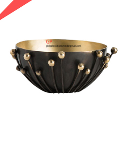 Bol moderne en aluminium noir avec accessoire doré, bol de service 2026 - Product Image 1