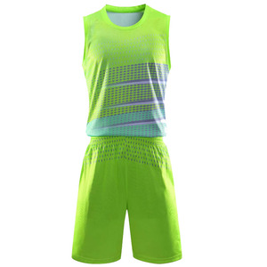 Maillot et short de basket-ball personnalisés, fabriqués au Pakistan, couleur personnalisée. - Product Image 6