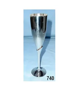 Yüksek kaliteli hediye dekoratif kadeh elektroliz gümüş kaplama cam el sanatları el yapımı özelleştirilmiş tasarım kadeh