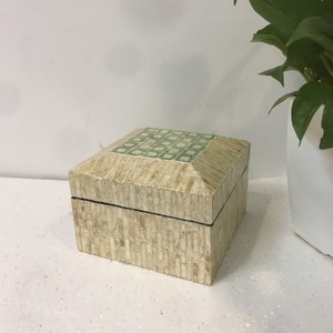Mother of pearl box for jewelry storage, nice shaped mother of pearl box for decor - Product Image 3
