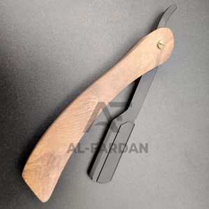Lame en acier inoxydable de haute qualité avec logo personnalisé Rasoirs de barbier à bord droit Rasage de sécurité manuel du visage avec manche en bois Pakka - Product Image 6