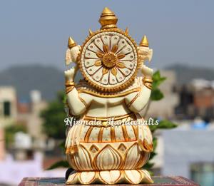 รูปปั้นพระพิฆเนศพระสังกัจจายน์ทำจากเรซิ่นสีขาว งานฝีมือชาวอินเดีย งานแฮนด์เมดจากราชสถาน ของตกแต่งบ้าน รุ่น NH04317 - Product Image 4