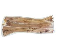 Table à manger élégante et moderne en bois massif avec bord naturel et finition en résine époxy, faite à la main, pliable, pour la maison, l'hôtel ou l'appartement