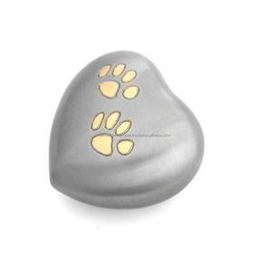 Süper kalite pirinç kalp kremasyon çömleği toptan ucuz fiyatlar Metal kalp Urns Paw baskılar - Product Image 1