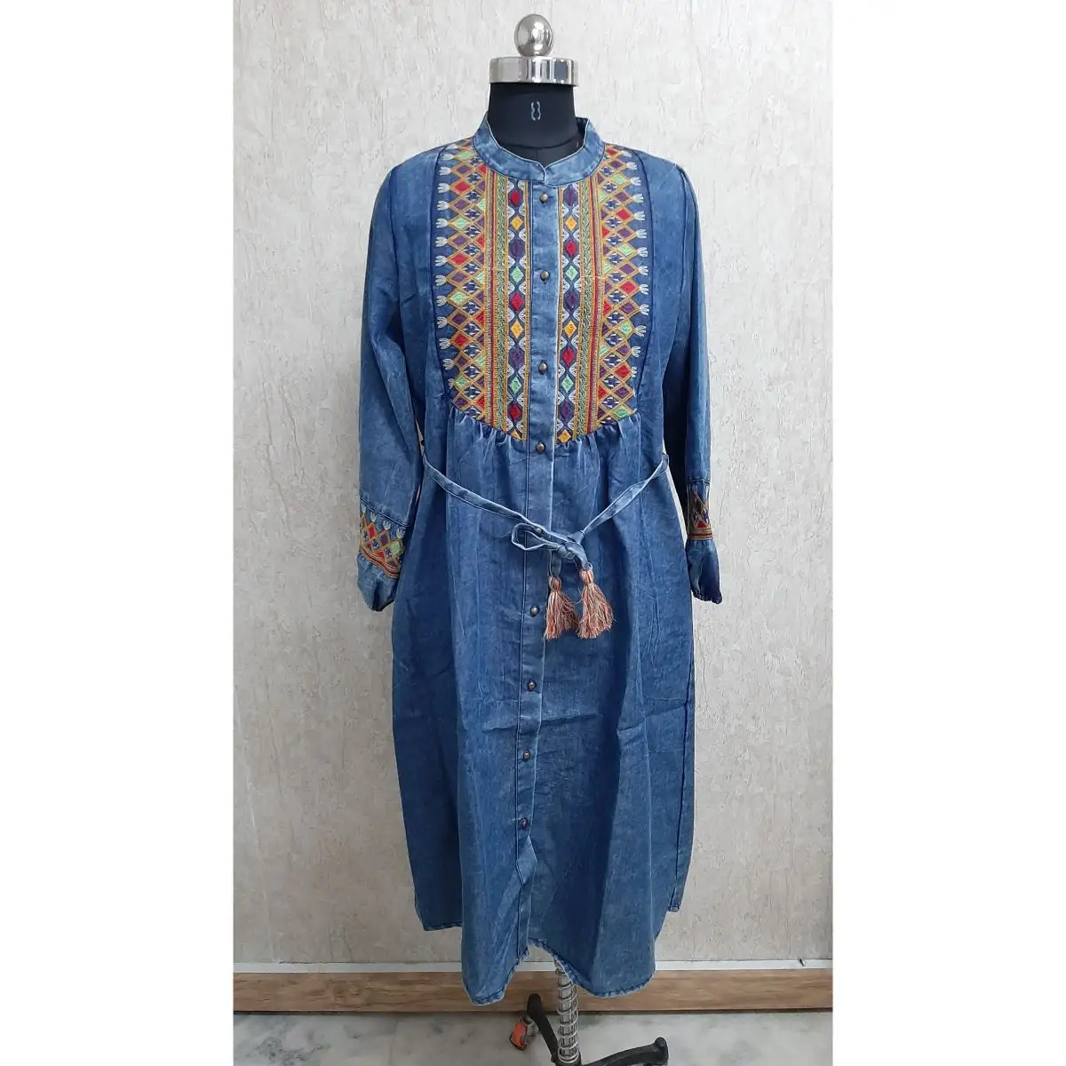 New Fashion Long gown for Women Wear Long Sleeve Cotton Dress for Ladies Jeans