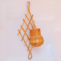 Elegantes Set aus 3 Rattan-Wandpflanzgefäßen, Hängende Wandvase aus Vietnam Großhandel