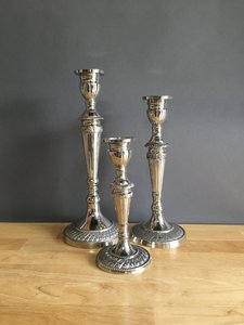 BOUGIE ANCIEN GRAVÉ EN LAITON VINTAGE par BRASSWORLD INDIA - Product Image 3