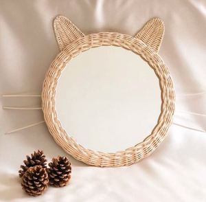 Espejo de ratán marrón Diseño hecho a mano Perfecto para baño y decoración del hogar Acentos para colgar en la pared Calidad superior - Product Image 3