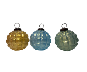 New Design Brass Aluminum Christmas Ornament Hanging <b>Bell</b> Shape Decorative Metal Home Use Packaged <b>Box</b> Ball & Tree Ornaments - Product Image 1