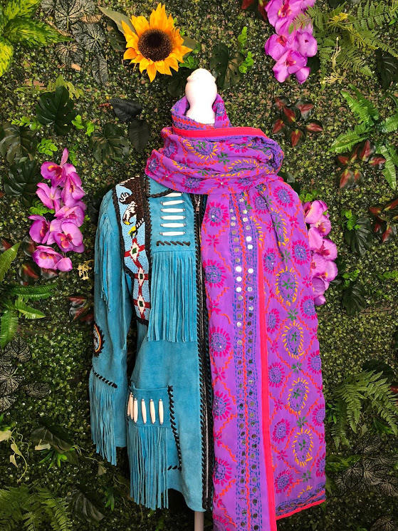 มีให้เลือกทุกสี