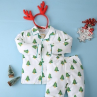 Baskılı Noel Ağacı Bebek Kız Çocuk %100 Pamuk OEKO-TEX Sertifikalı Nefes Alabilen Özel Pijama Takımı BB2351