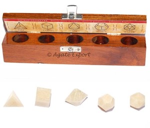Juego de geometría de piedra de luna de siete Chakras Artesanía de piedra semipreciosa - Product Image 1