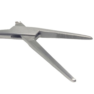 Kelly Forceps / Surgical Haemostatic Artery <b>Clamp</b> / Kelly Haemostatic Forceps Manual - Product Image 4