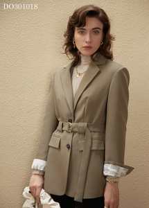 Chaqueta de botón de alta calidad de corte Regular Formal para mujer - Product Image 3