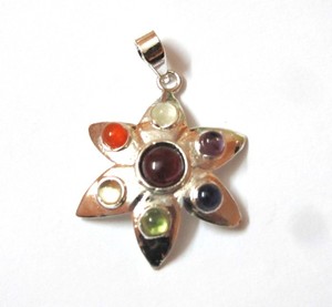 Pendentifs en forme de fleur pour Chakra, accessoires féminins, meilleur rapport qualité/prix - Product Image 1