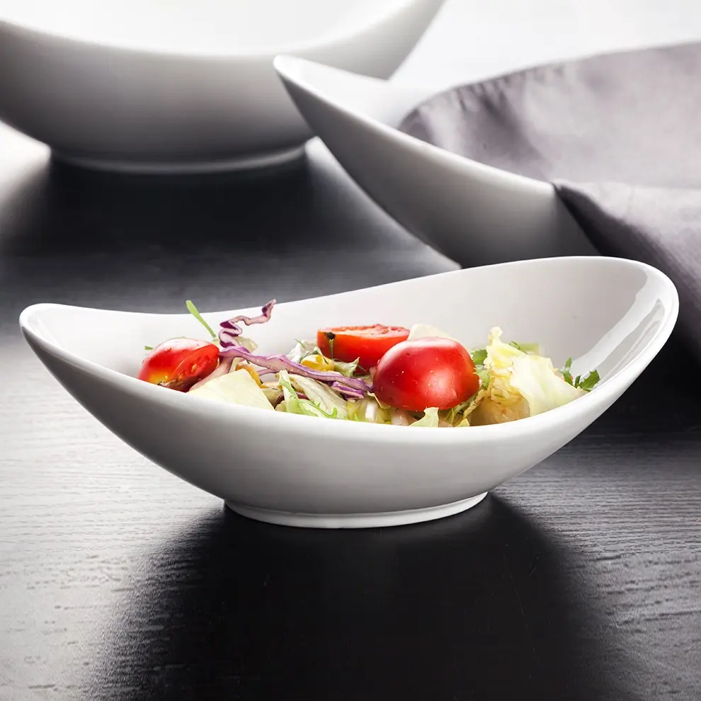 Sheng jing Factory OEM kunden spezifische weiße unregelmäßige ovale Saladier Keramik Catering Salat Aufbewahrung schale