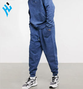 Chándal deportivo de alta calidad para hombre, prenda de chándal personalizada de entrenamiento, con forro polar, ajustada, con etiqueta personalizada, para invierno - Product Image 4