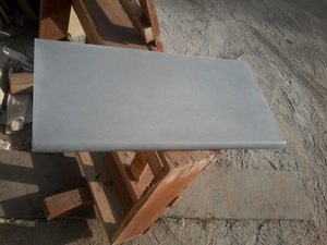 Pierre de décoration en grès gris Kandla, pierre de finition pour bordure de piscine, marches d'escalier, aménagement paysager, finition polie, garantie 5 ans - Product Image 2