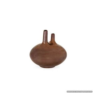 Nouveau Vase à fleurs de décoration de concepteur moderne Vase à fleurs de décoration de table de qualité supérieure pour la maison et le salon Vases à fleurs - Product Image 1