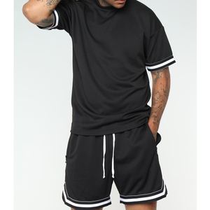 Conjunto de camiseta y pantalón corto de verano para hombre, Conjunto masculino de camiseta y pantalones cortos a juego de alta calidad para gimnasio - Product Image 2