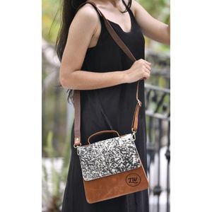 LW 2024 Sac à bandoulière vintage en cuir pur pour femmes, fait à la main, à sangle unique, sac à main en cuir à motif de bonbons pour l'été - Product Image 3
