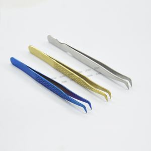 แหนบปลายแหลมแบบยาวทำจากสแตนเลสสำหรับการต่อขนตาโลโก้แบบกำหนดเอง - Product Image 2