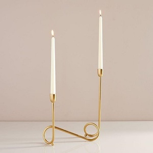 Tarro de vela único de diseño simple en hierro sólido, tamaño mediano personalizado, perfecto para decoración de hoteles y restaurantes - Product Image 4