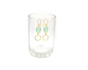 Aqua calcédoine pierre précieuse fait à la main forme ovale boucle d'oreille plaqué or à la mode bijoux en métal résultats cadeau parfait son charme MM - Product Image 4