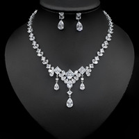 Parure de bijoux de luxe pour femme en laiton plaqué rhodium avec zircon cubique, collier et boucles d'oreilles, pour mariée, demoiselle d'honneur, fiançailles, mariage, fête, anniversaire