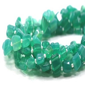 Perles de pierre de haute qualité pour la fabrication de bijoux Vente en gros 14 \ "Long Naturel Vert Onyx Gemme Pépites Lisse - Product Image 1