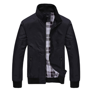 Venta al por mayor 2025 estilo cómodo chaqueta de bombardero hombres manga larga cuello redondo color personalizado sostenible a prueba de viento chaquetas de Bombardero - Product Image 4