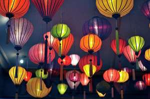 Linterna de Seda Vietnamita con Diversas Formas - Product Image 6