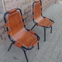 Chaise de salle à manger industrielle vintage rétro en cuir de chèvre véritable avec structure métallique, empilable, couleur marron, pour la maison ou la salle à manger de style safari