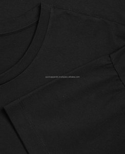 เสื้อยืดโอเวอร์ไซส์ผู้หญิงคุณภาพสูง ผ้าฝ้าย 100% พิมพ์ลายกราฟิก พร้อมบริการรับผลิตป้ายคอเสื้อและบรรจุภัณฑ์ตามสั่ง - Product Image 4
