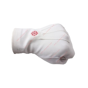 Gants en coton blanc avec broderie - Product Image 1