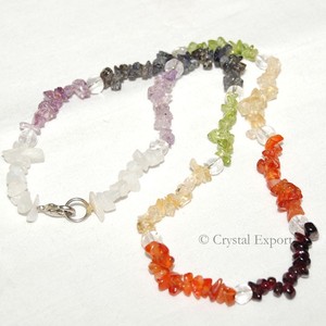 Collar de Piedras de Chakra de la Mejor Calidad con Bola de Cristal: Collar de Piedras de Chakra con Bola de Cristal en Venta - Product Image 1